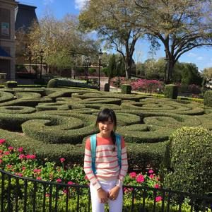 Meet your Posher, Kim